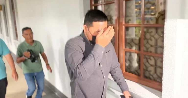 Pegawai imigresen mengaku tidak bersalah terima suapan RM5,100