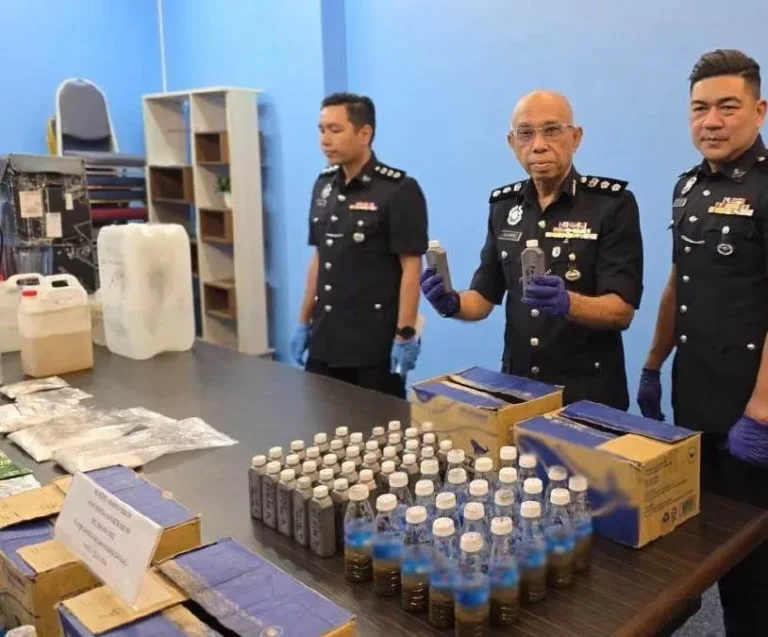 Polis tahan dua beradik Myanmar, rampas ubat batuk campur dadah