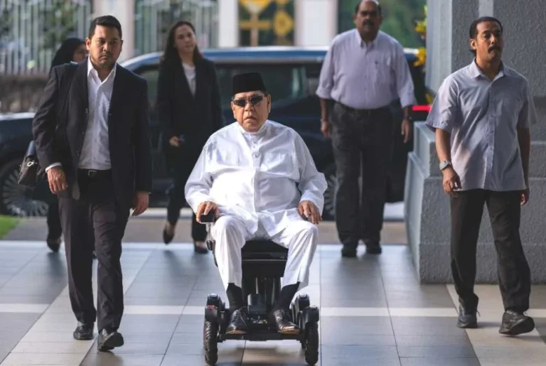 Mahkamah benarkan kes Abu Sahid, isteri dibicarakan bersama