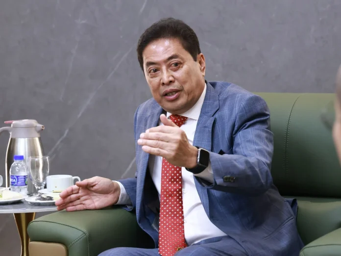 AZAM BAKI