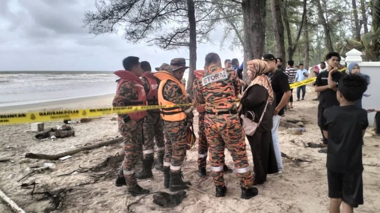 Anggota PPDA bomba, adik dikhuatiri lemas ketika berkelah di Pantai Kandis