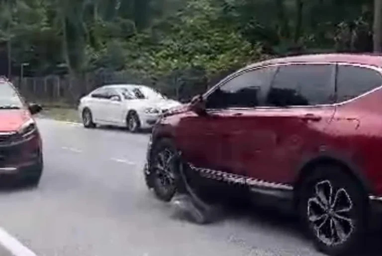 Lelaki pandu lawan arus, sebabkan kemalangan beberapa kenderaan di PJ