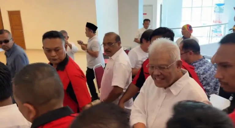 ‘Saya kini penentang nombor satu Muhyiddin’ – Hamzah