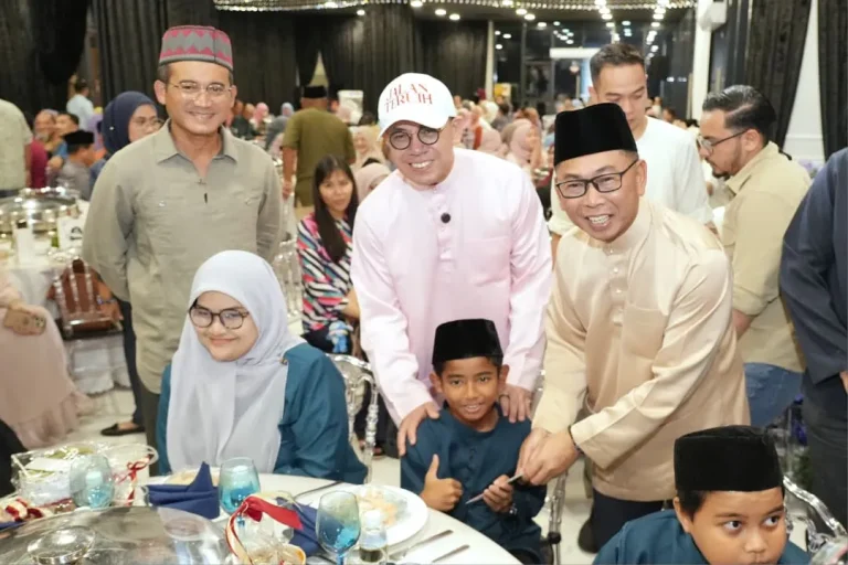 Kementerian Pembangunan Usahawan dan Koperasi anjur majlis iftar bersama Mufti Wilayah Persekutuan