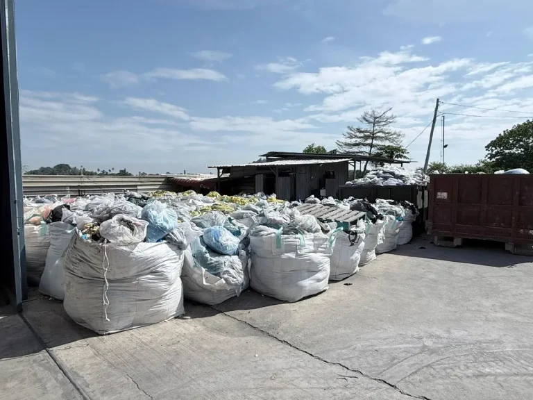Lembaga Getah Malaysia rampas 50 tan sarung tangan ‘reject’, sekerap bernilai RM230,000