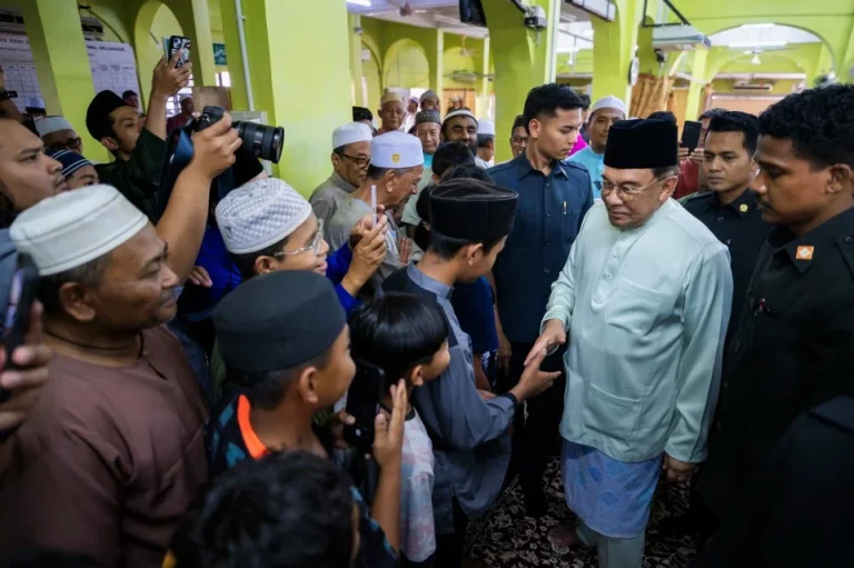 Anwar tegaskan had tempoh jawatan PM bermula dengan dirinya