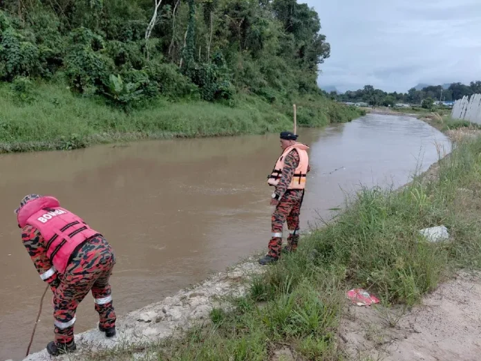 REMAJA KUCHING