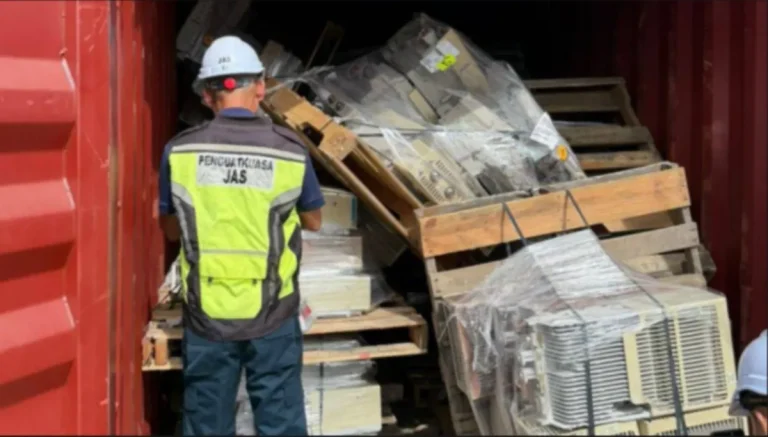 AKPS sita tiga kontena lebih 62 tan e-waste di Pelabuhan Klang