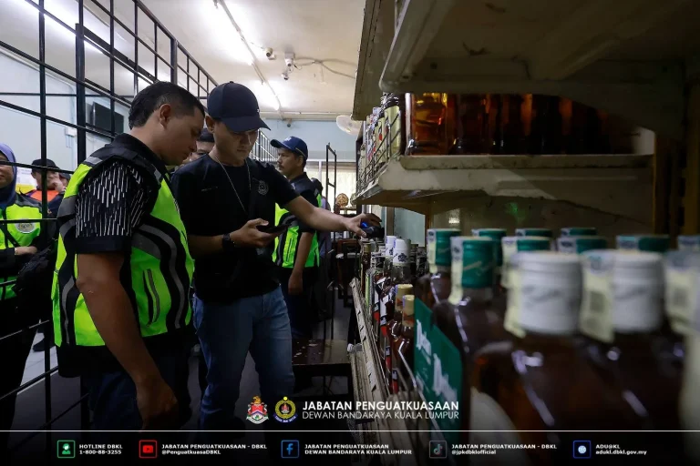 4 premis dikompaun, jual minuman keras tanpa lesen