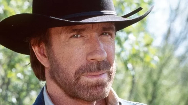 Chuck Norris meninggal dunia pada usia 86 tahun