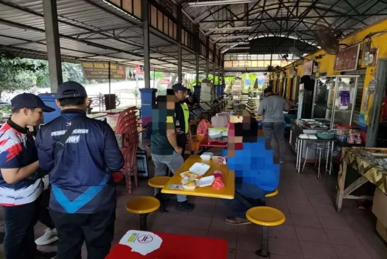 JAIM serbu kedai makan jual sarapan kepada orang Islam
