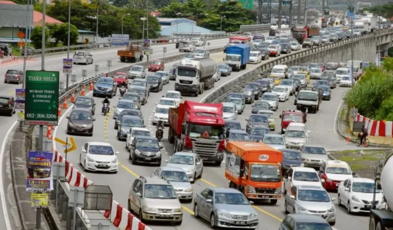 Larangan kenderaan berat guna jalan raya pada 19-20 Mac, 28-29 Mac sempena Aidilfitri