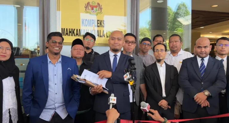 Anak guam saya bukan lari ke Thailand – Peguam Zamri Vinoth