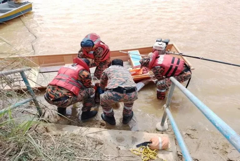 Mayat lelaki ditemukan terapung di Sungai Kelantan