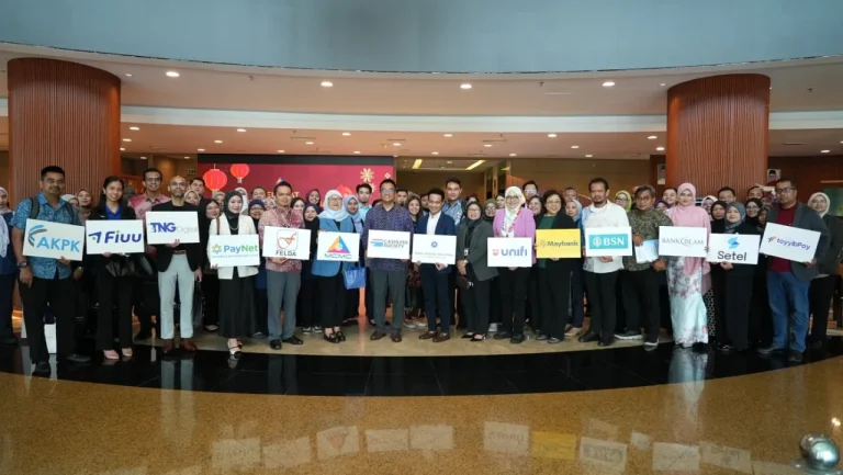 MCMC perluas inisiatif Cashless Society, perkasa komuniti digital di tiga negeri