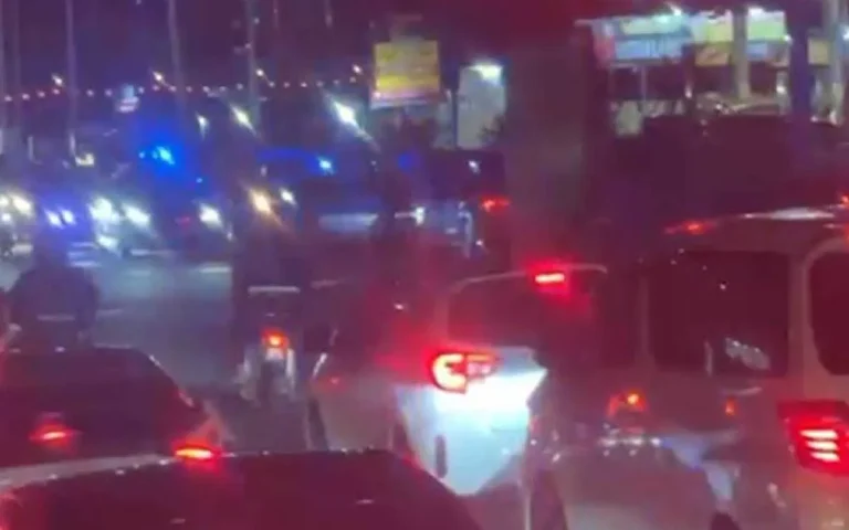 Lelaki ditahan langgar MPV polis ketika cuba larikan diri