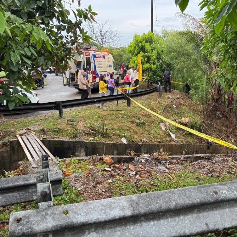 Budak 12 tahun dihanyutkan arus longkang akhirnya meninggal dunia