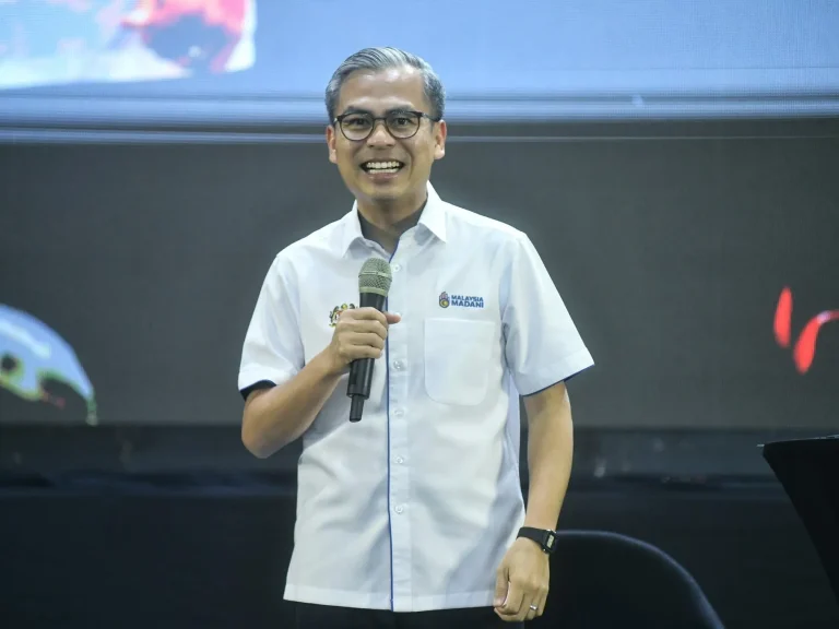 150 Ketua Komuniti MADANI Johor terima watikah pelantikan