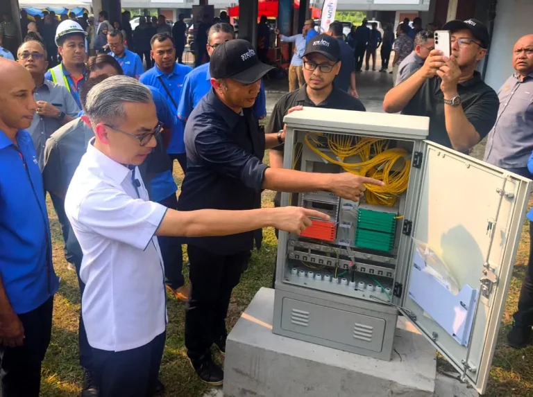Projek internet RKAT di Butterworth siap lebih awal daripada jadual – Fahmi