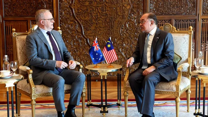 PM ANWAR ALBANESE