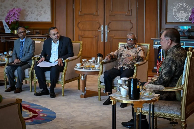 Malaysia minta Bangladesh pertimbang kurang kos pengambilan pekerja – PM