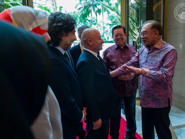 Negara perlu beralih segera kepada tenaga lebih mampan – PM