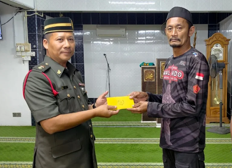 Sultan Pahang zahir ucapan takziah dan dukacita, kurnia sumbangan kepada keluarga Prebet Amirul Raziq