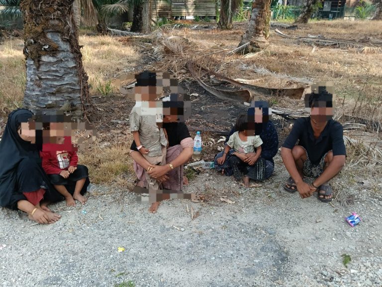 Maritim Malaysia tahan 12 PATI cuba bolos melalui pesisir Batu Laut