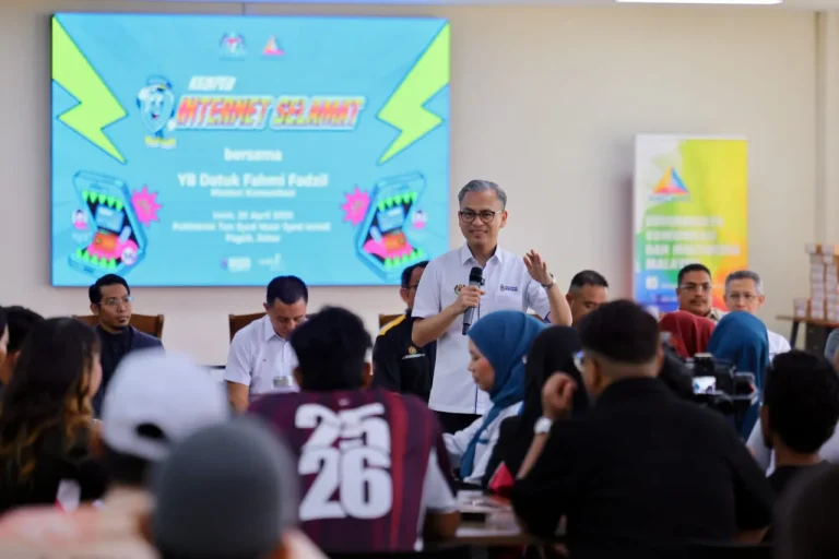 Kempen Internet Selamat perkasa belia tangani ancaman digital