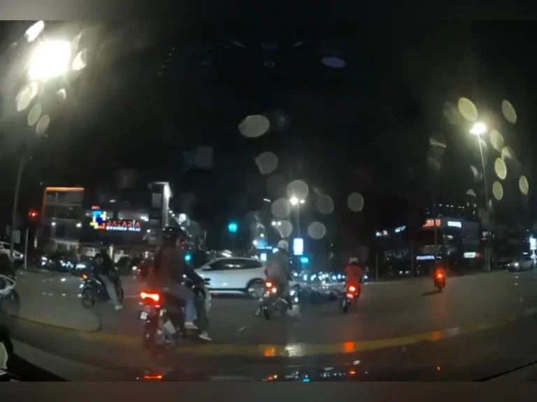 Pemandu BMW mabuk langgar motosikal kena denda RM13,000