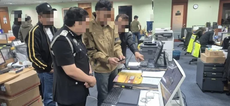 JIM tumpas sindiket pemalsuan dokumen warga asing, tiga ditahan
