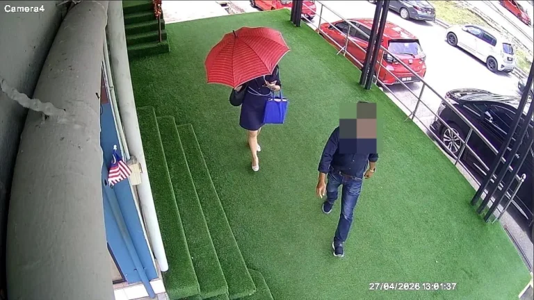 Pura-pura beli, lelaki larikan rantai emas RM5,000