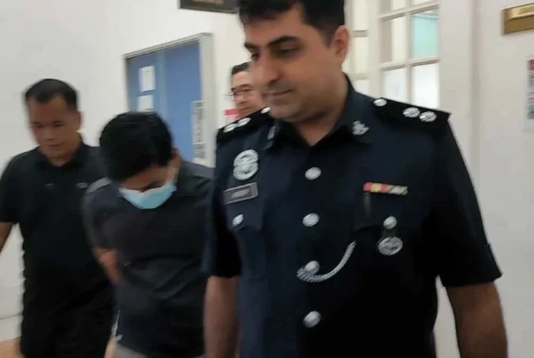 Jurulatih kadet bomba didakwa amang seksual pelajar perempuan 14 tahun