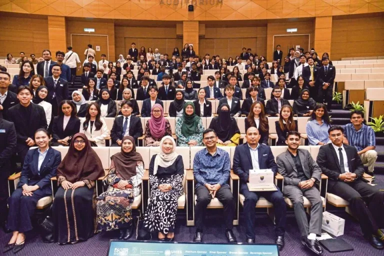 PM dijangka umum pelan kesinambungan bekalan minyak negara pertengahan Mei