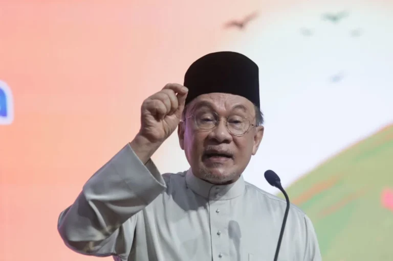 Mahkamah batal sepina arah Anwar jadi saksi saman RM30 juta