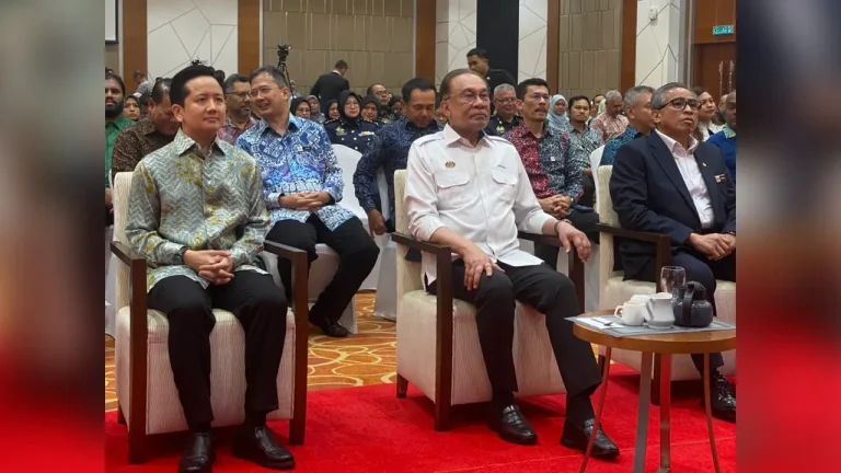 PM enggan ulas kenyataan UMNO Negeri Sembilan sedia jadi pembangkang