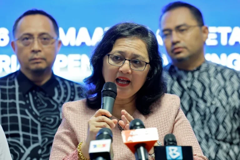 Permohonan lepasan di luar sistem pendidikan kebangsaan masuk IPTA dibuka mulai 30 Jun