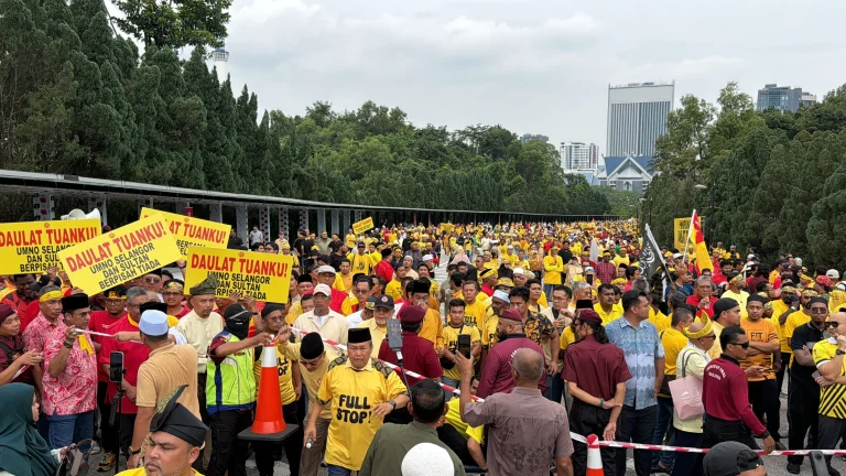 Himpunan Daulat Tuanku anjuran Pas Selangor tarik kehadiran 3,000 peserta