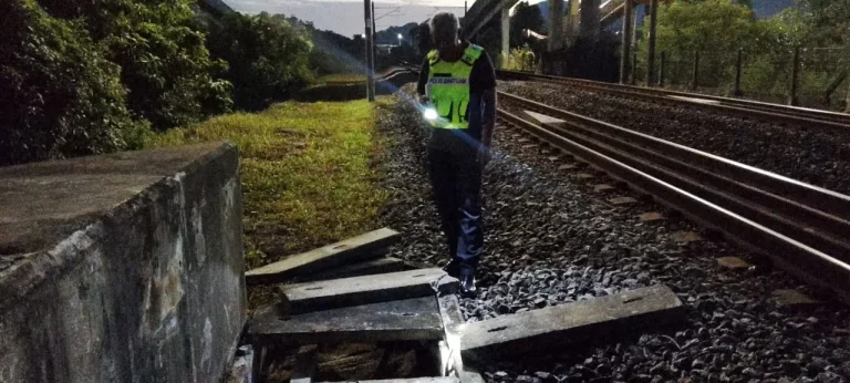 Kabel KTMB 100 meter dicuri: Perkhidmatan ETS, komuter sektor utara terjejas