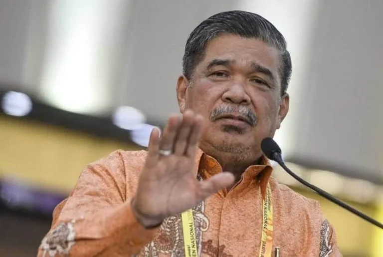 Mohamad Sabu wakili Malaysia ke upacara pengebumian jenazah Ayatollah Ali Khamenei