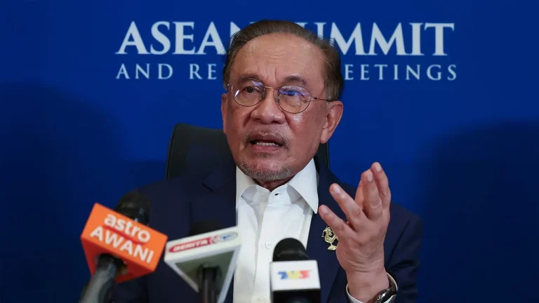 Penternakan babi perlu kawalan ketat, jauh dari penempatan – PM