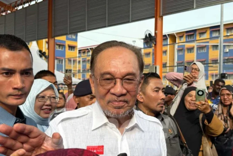 Cadangan naikkan kuota subsidi petrol p-hailing kepada 250 liter dibincang Selasa ini – PM
