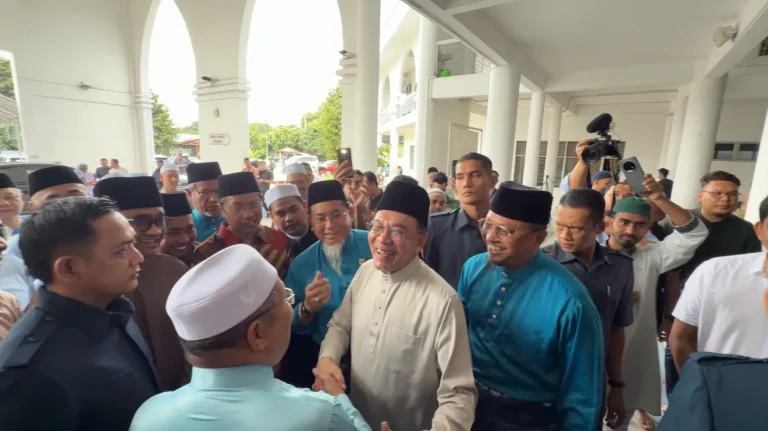 Negara Islam perlu pupuk semangat perpaduan, hentikan keganasan berlarutan di Asia Barat – PM