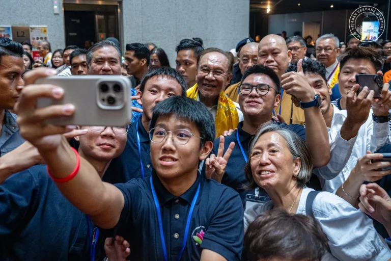 Jangan biar kelompok kecil rosakkan perpaduan, masa depan negara – PM