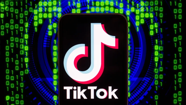 Lelaki kerugian lebih RM400,000 ditipu sindiket pelaburan saham palsu di TikTok