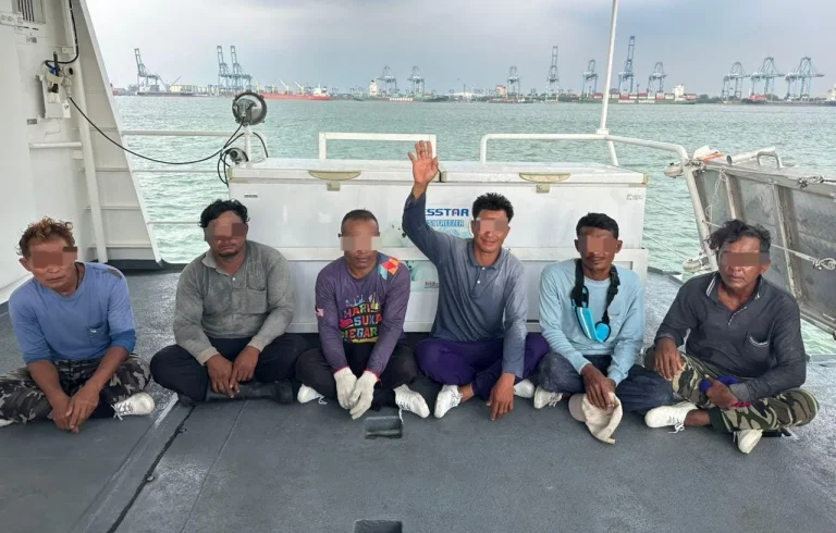 Bot fiber tanpa pendaftaran, 6 warga asing ditahan di perairan Pulau Ketam