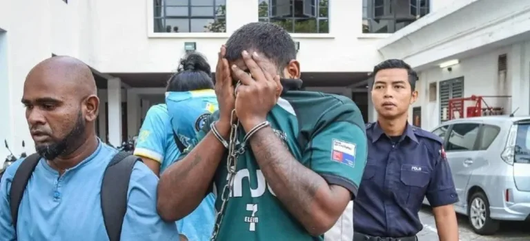 Pekerja kedai kopi mengaku tidak bersalah rempuh 12 kenderaan
