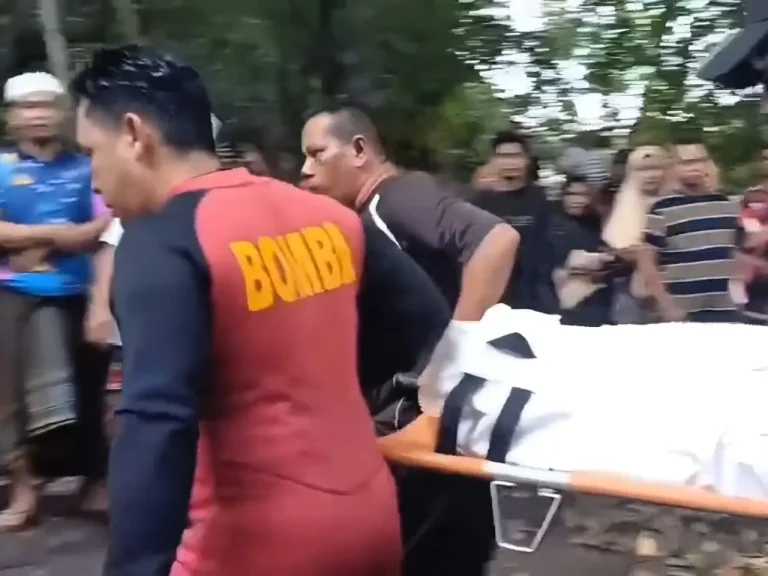 Dua beradik perempuan lemas: Mayat ditemukan di dasar sungai selepas tiga jam