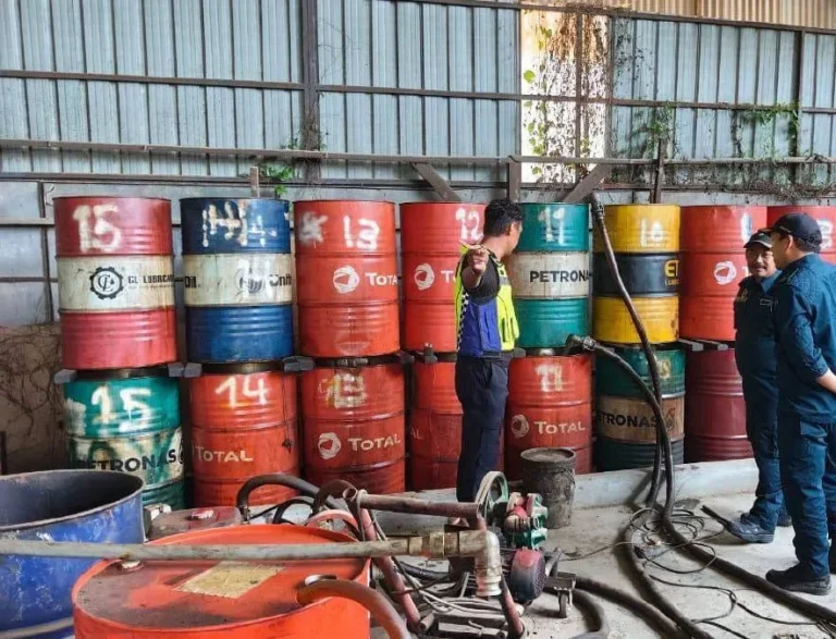 PPM bongkar stor haram minyak hitam, rampas lebih 76,000 liter