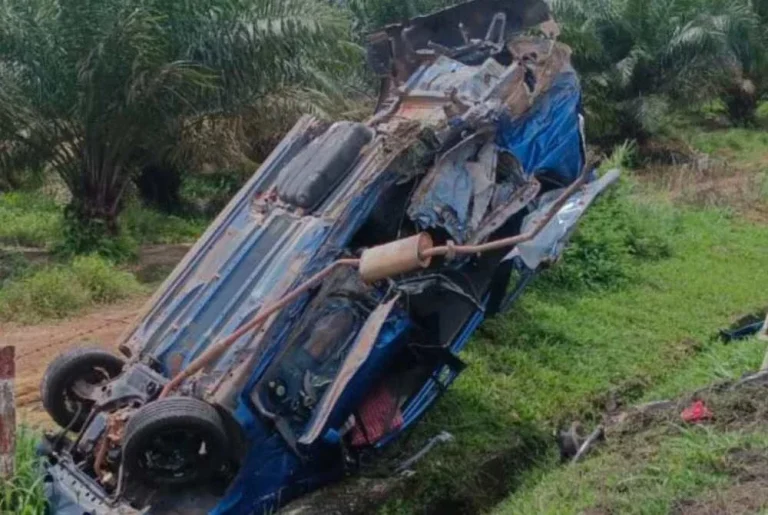 Kemalangan maut Simpang Renggam: Anthony Loke gesa tindakan tegas terhadap pemandu